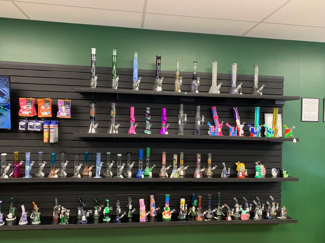 Wall of glass pieces